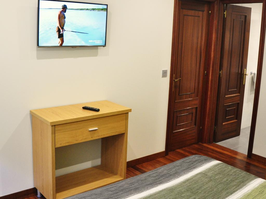 Hostal Paz Gondomar Bagian luar foto